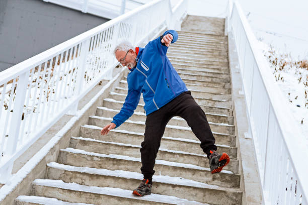 Too Few Seniors Get Follow-up Care After a Serious Fall