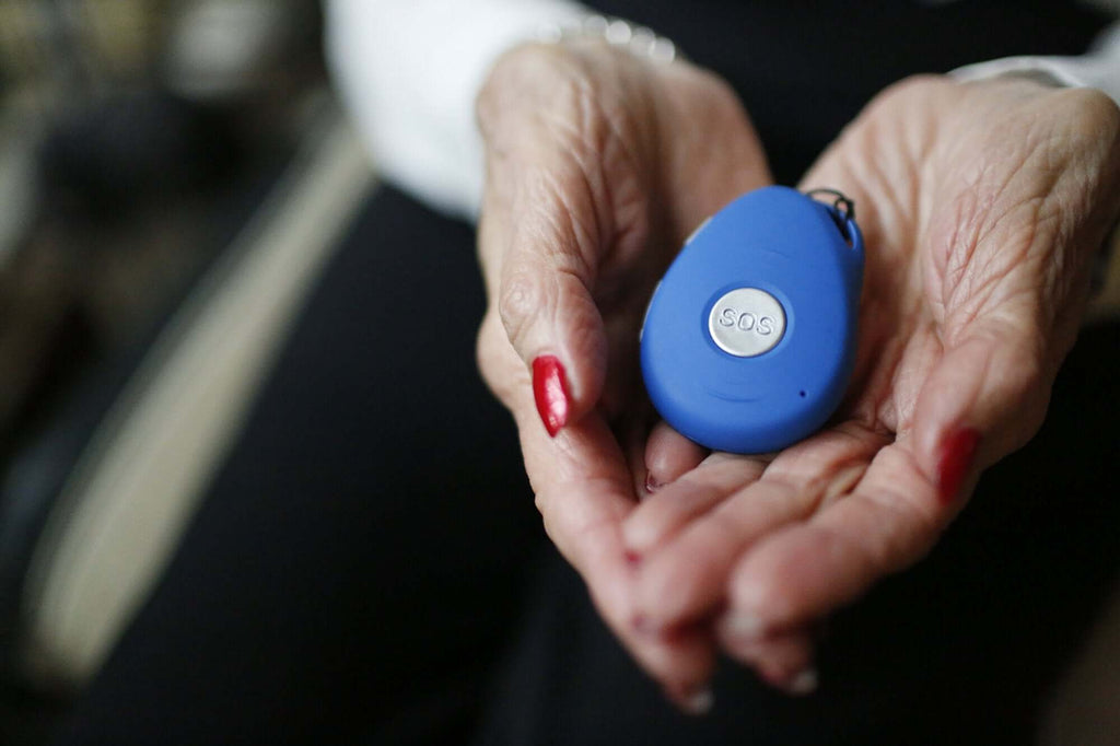 Accessible CareCaller™ LTE Pendant - SafeGuardian Medical Alarms & Help Alert Systems